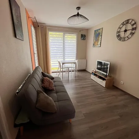 Appartement Equemauville Экемовиль